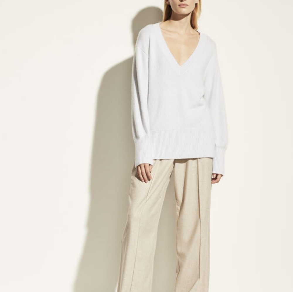 Vince Oversized Cashmere Sweater - Picture 4 of 10